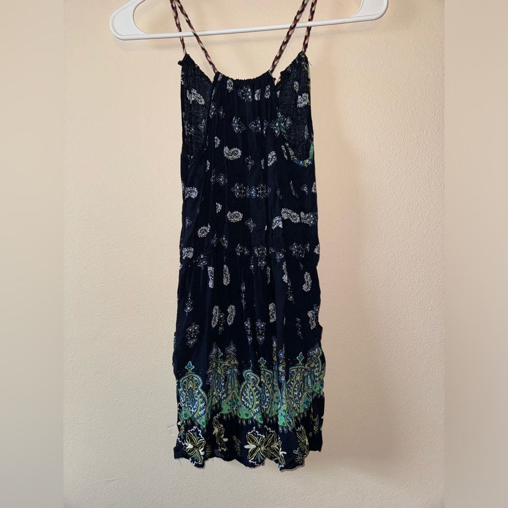Women’s XSmall American Eagle Romper With Pockets - Picture 2 of 2